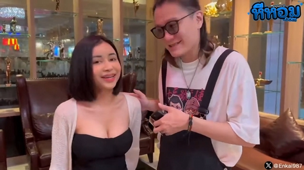 คลิปX คลิปหลุด น้องฟ้าโดนenkia987 จัดตัวท็อปอีกแล้วทางทีมงานก็ช่างไปคนมาให้พี่แกเย็ดงานดีต้องดูขึ้นยับ